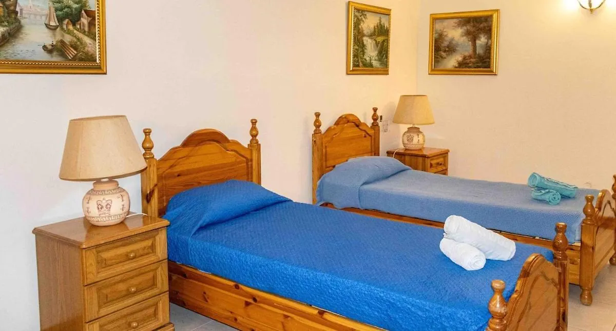 아파트 Seaviewportomasoyacht Apartment, Next To Paceville Saint Julian's
