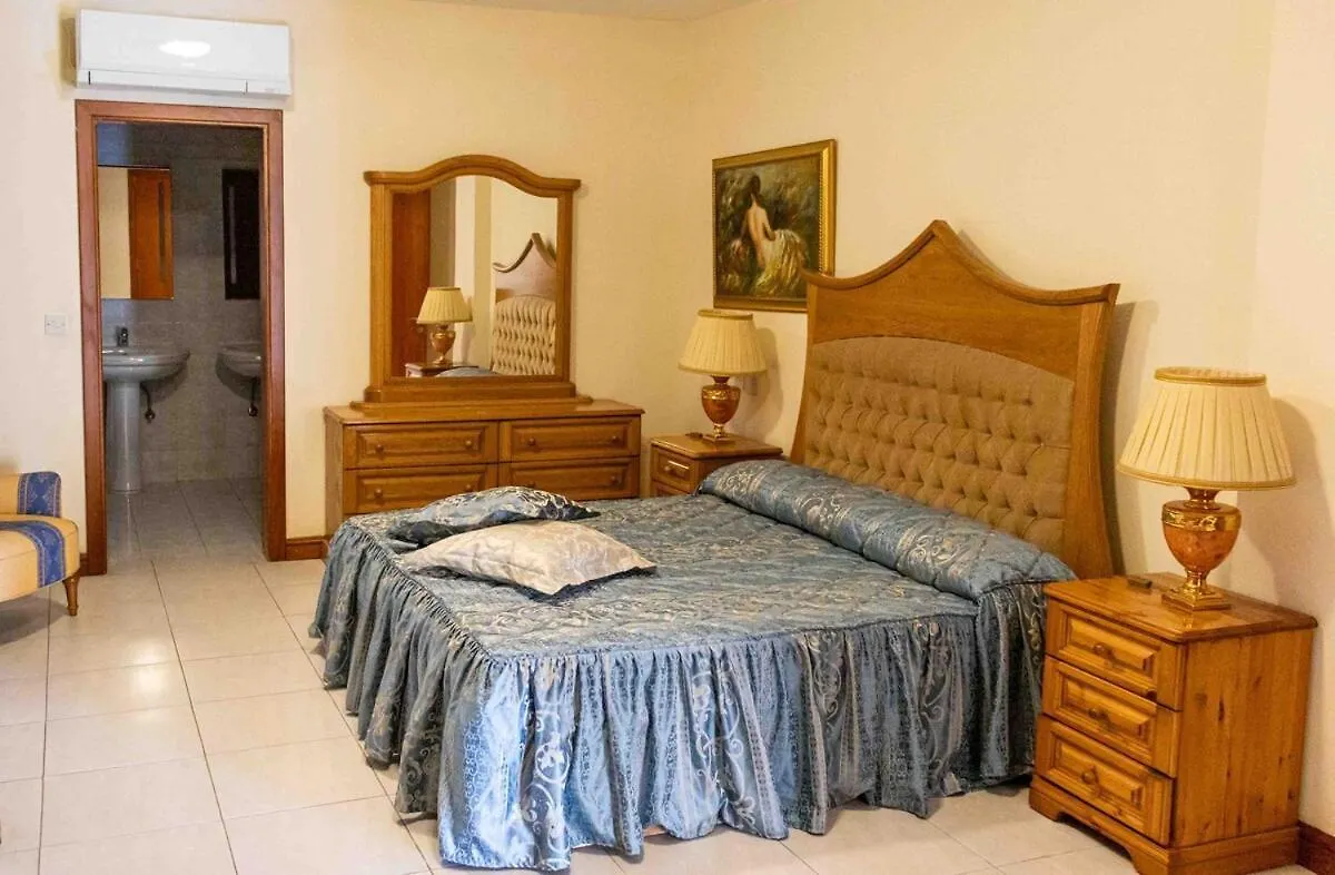 Seaviewportomasoyacht Apartment, Next To Paceville Saint Julian's Διαμέρισμα
