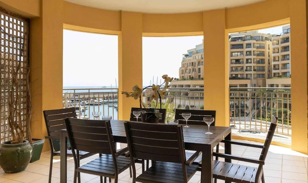 Seaviewportomasoyacht Apartment, Next To Paceville Saint Julian's