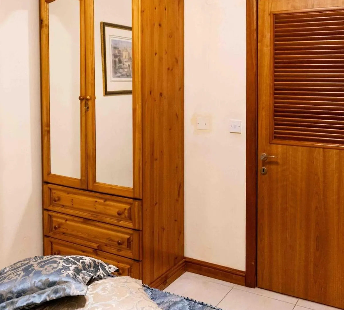 Seaviewportomasoyacht Apartment, Next To Paceville Saint Julian's Διαμέρισμα